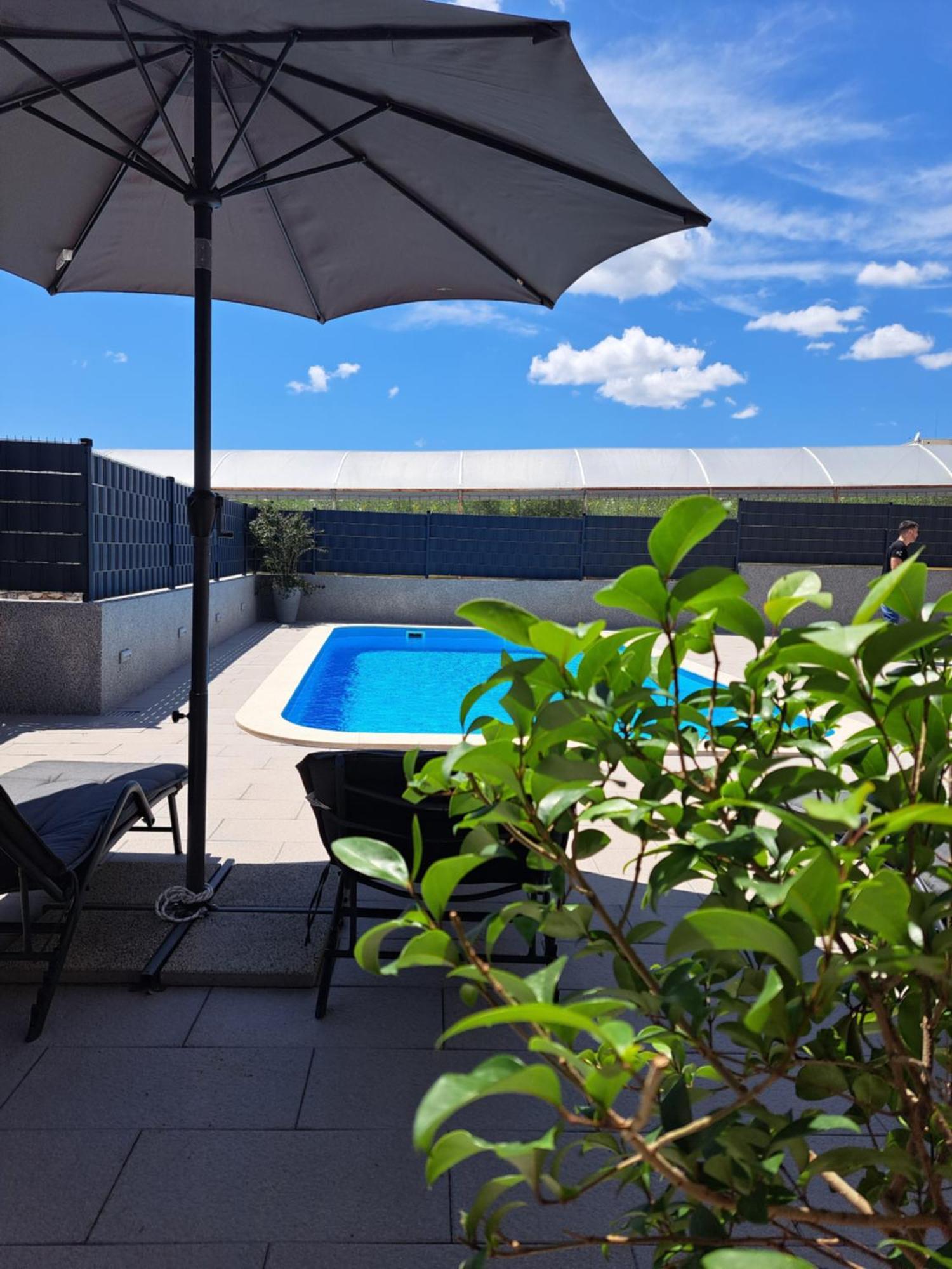 Villa Apartment Aa 2 Trogir Bagian luar foto
