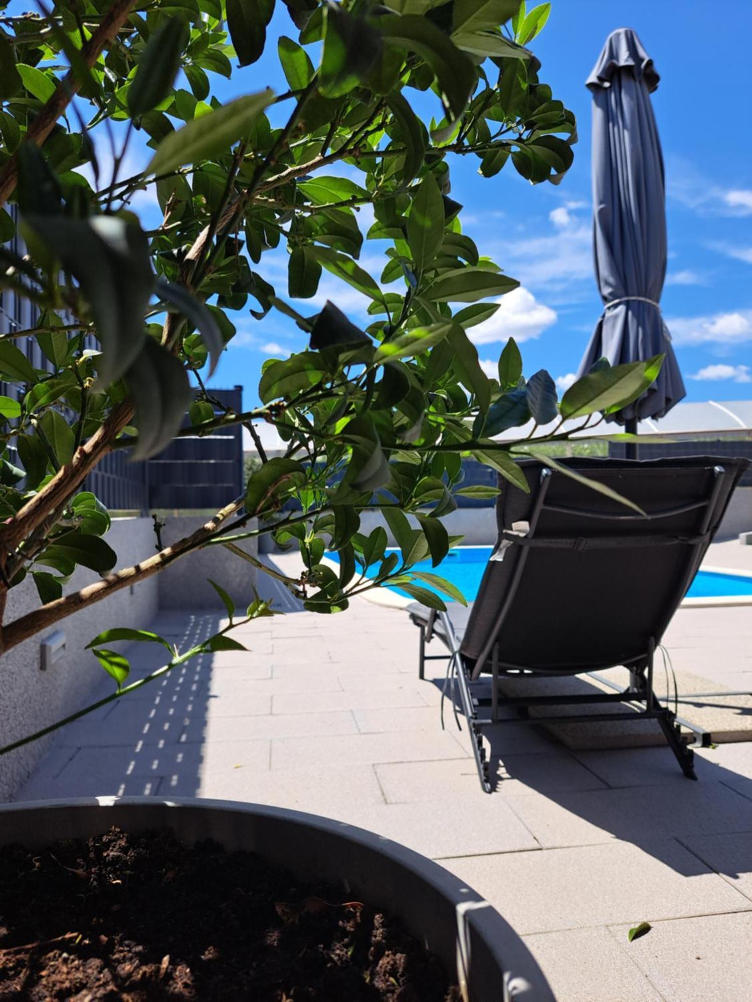 Villa Apartment Aa 2 Trogir Bagian luar foto