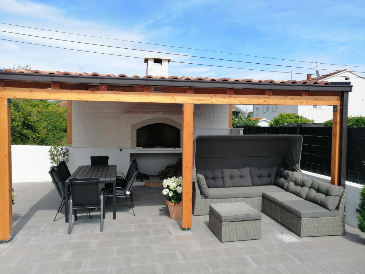 Villa Apartment Aa 2 Trogir Bagian luar foto
